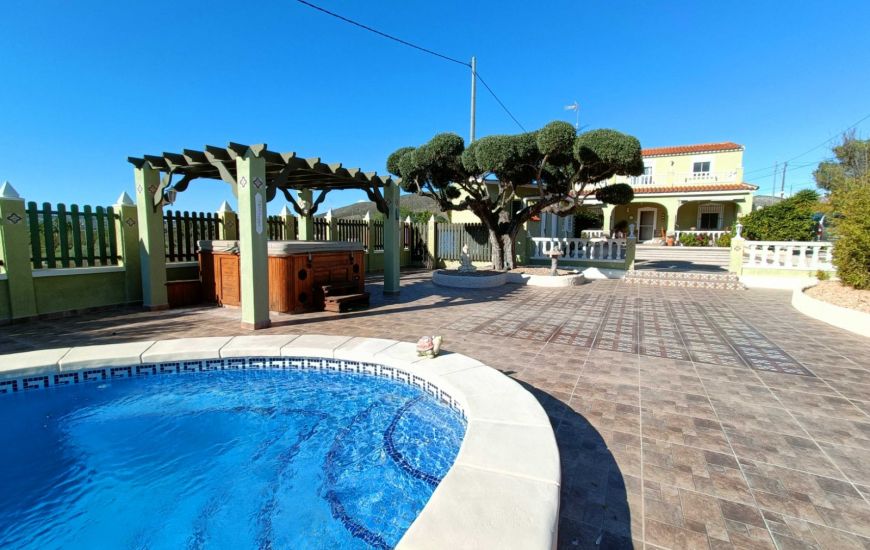 Sale - Finca - Hondon de los Frailes