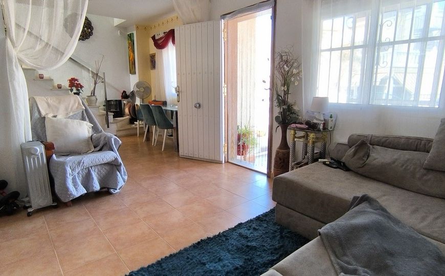 Sale - Half Vrijstaand Huis - Algorfa
