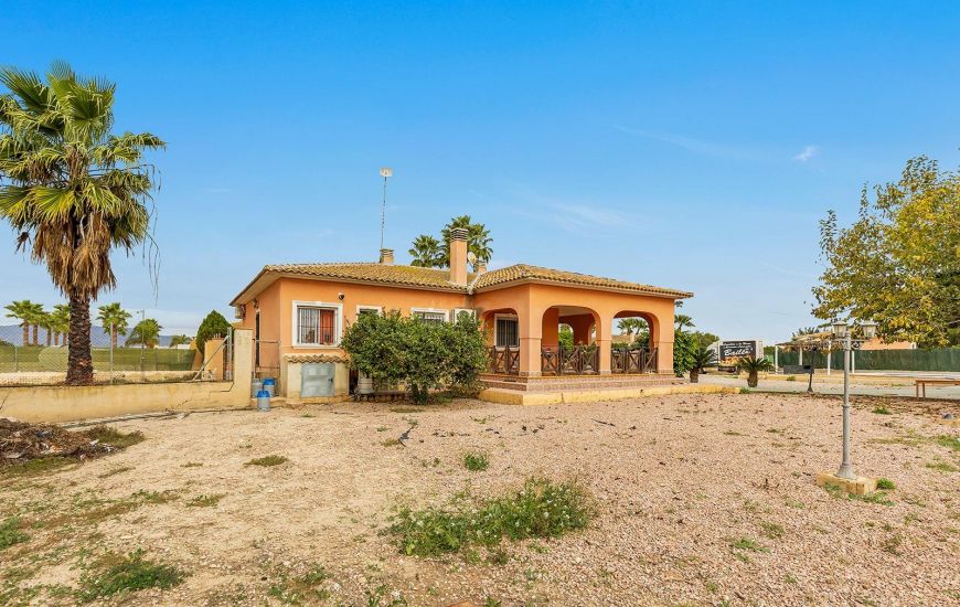 Sale - Villa - Dolores