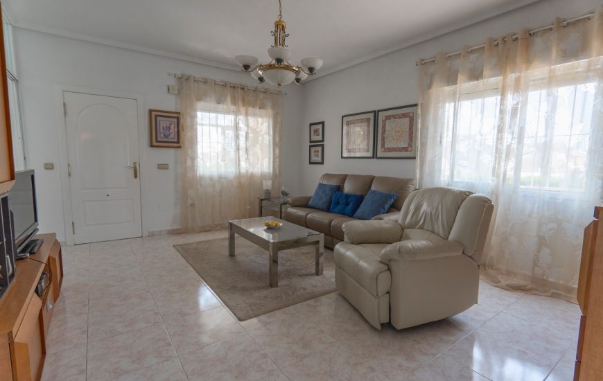 Sale - Half Vrijstaand Huis - Ciudad Quesada