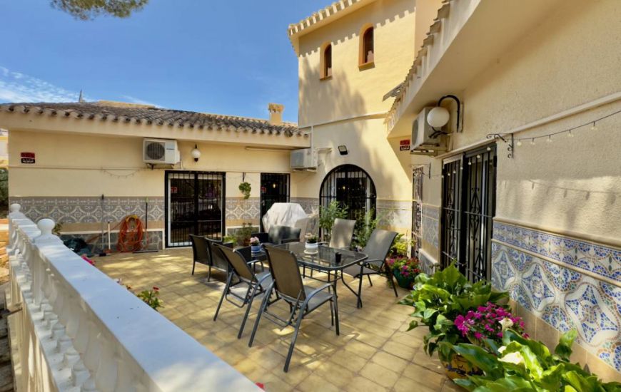 Sale - Villa - Algorfa