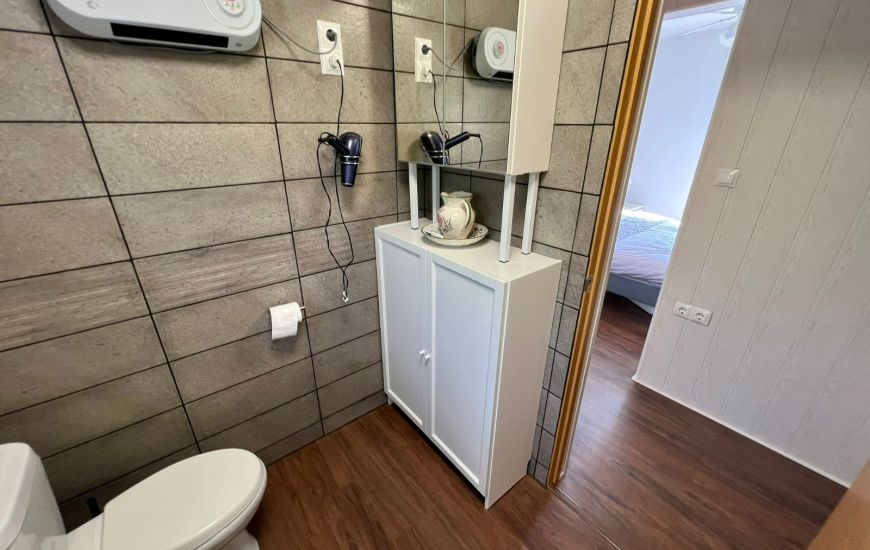 Sale - Villa with annex - Dolores