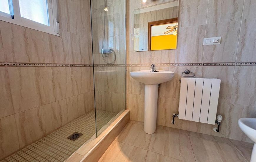 Sale - Finca - Pinoso