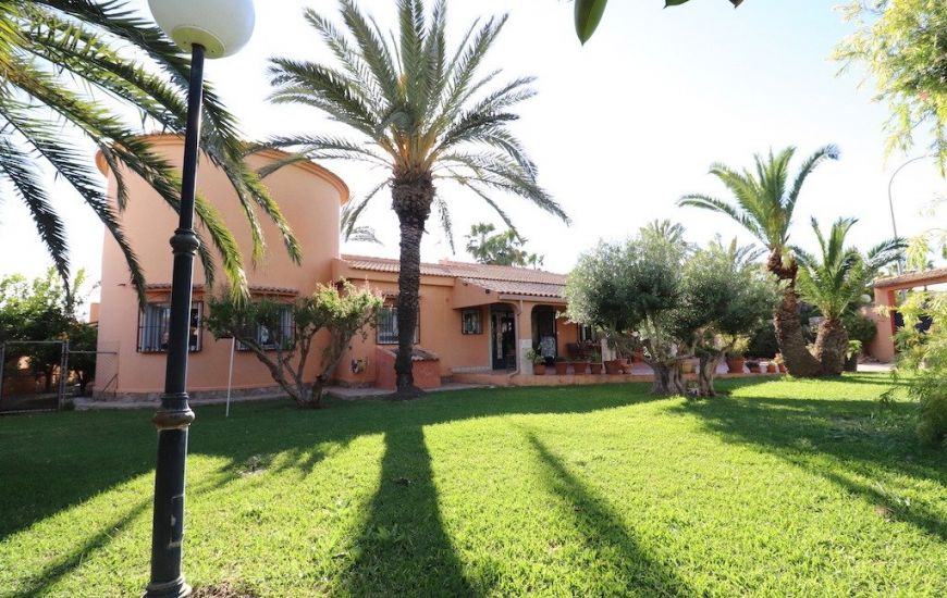 Sale - Villa - Torrevieja - 