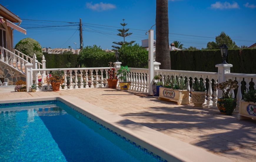 Sale - Villa - Ciudad Quesada