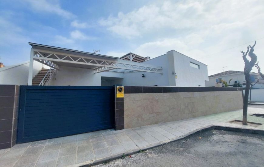 Sale - Villa - Pilar de la Horadada