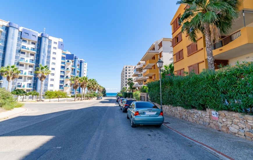 Sale - Apartments - Punta Prima