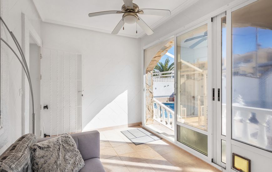 Sale - Villa - Benijófar - 