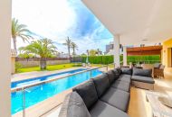 Sale - Villa - Cabo Roig