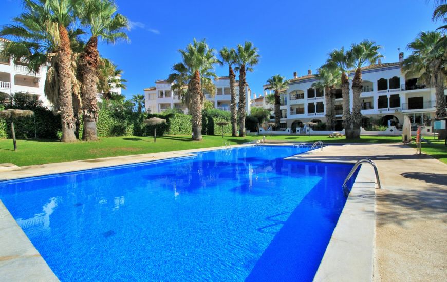 Sale - Apartments - Villamartin