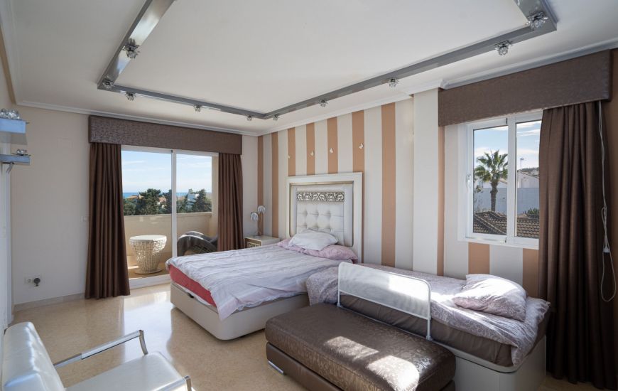 Sale - Villa - La Mata