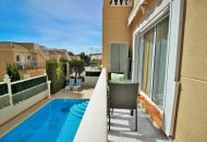 Sale - Villa - Villamartin