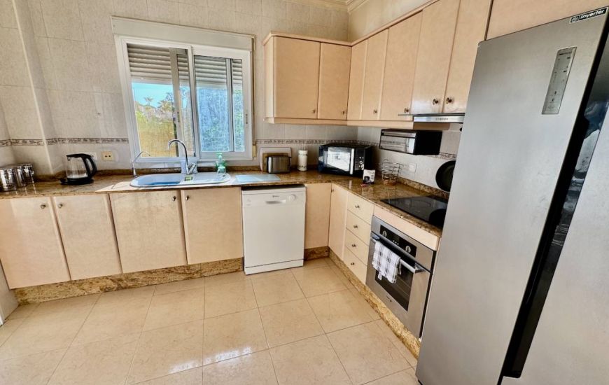 Sale - Villa - Benferri