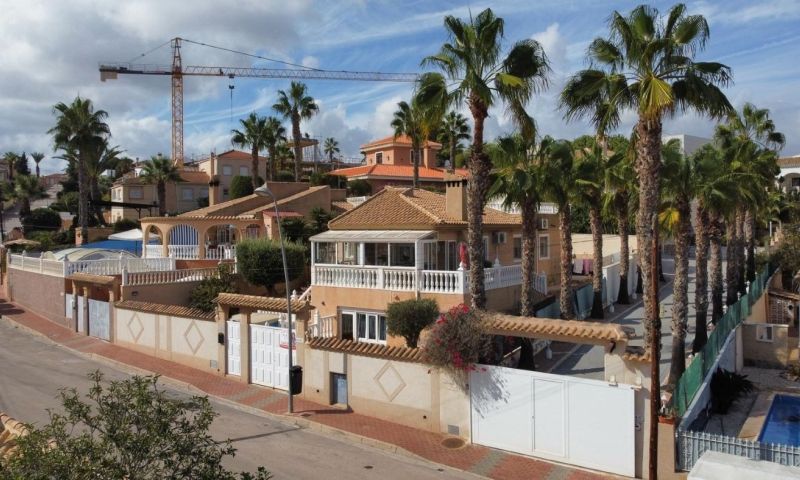 Sale - Villa - Torrevieja