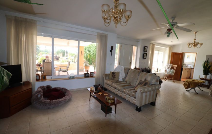 Sale - Country Property - Hondón de las Nieves