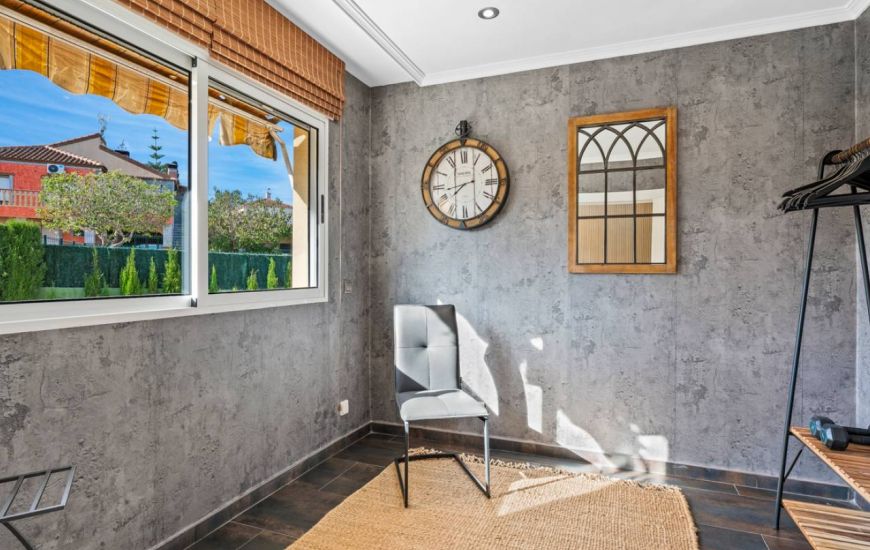 Venta - Villa - Algorfa