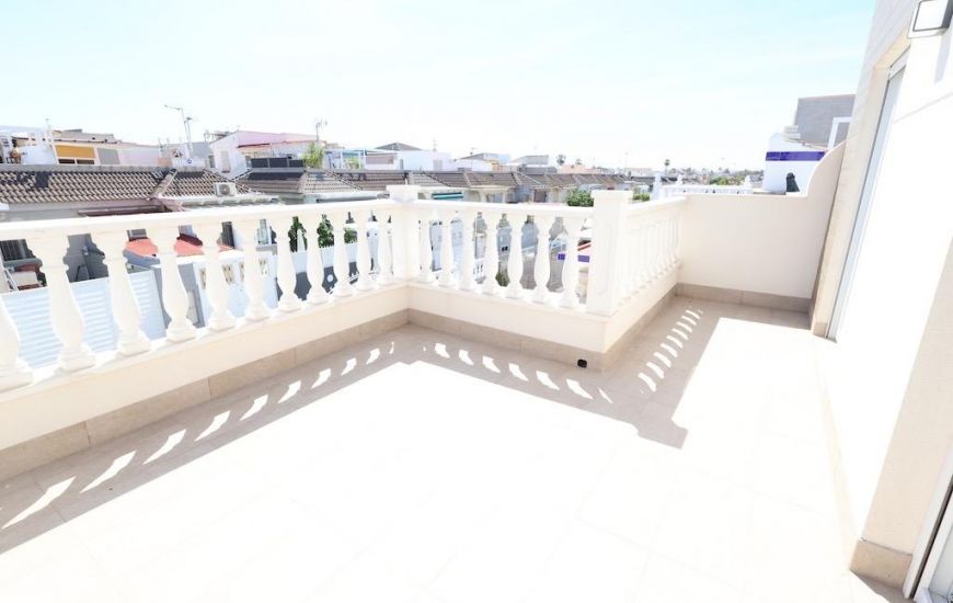 Sale - Townhouse - Torrevieja