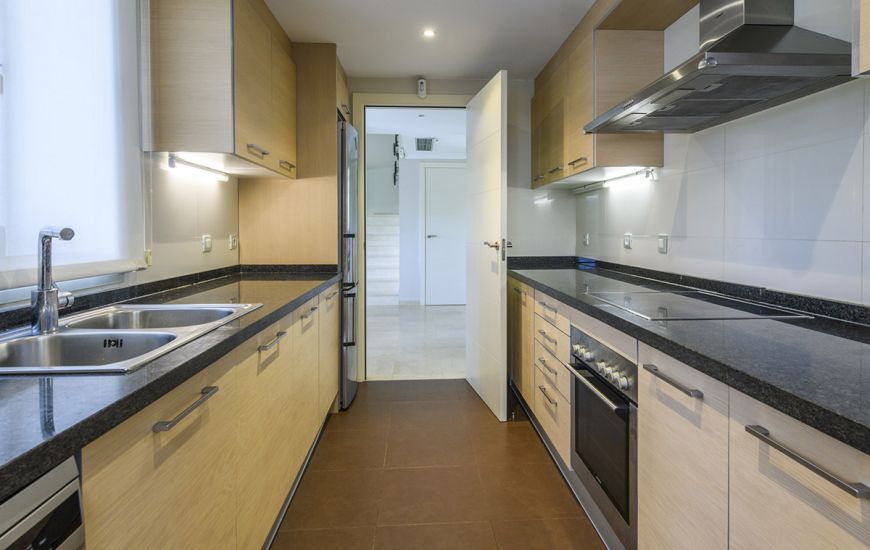 Sale - Villa - Las Colinas