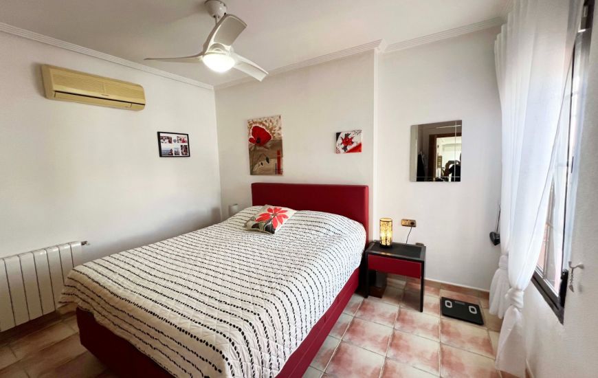 Sale - Villa - Hondón de las Nieves