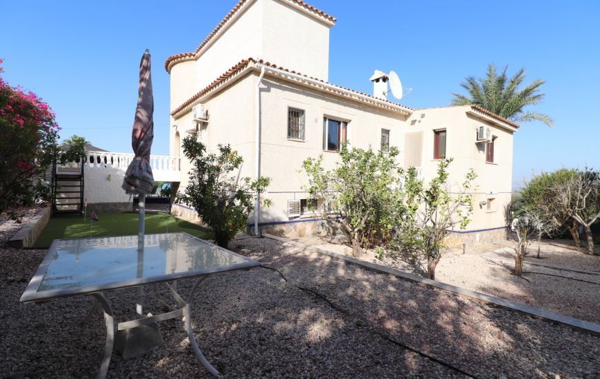 Venta - Villa - Algorfa