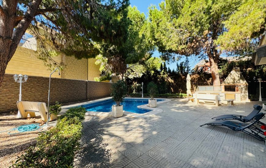 Sale - Villa - Ciudad Quesada