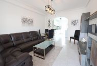 Sale - Half Vrijstaand Huis - Ciudad Quesada