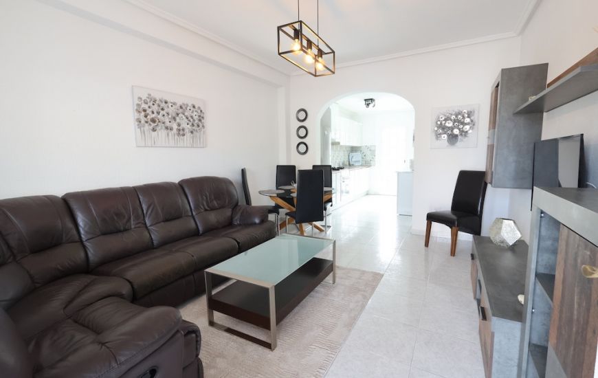 Sale - Half Vrijstaand Huis - Ciudad Quesada