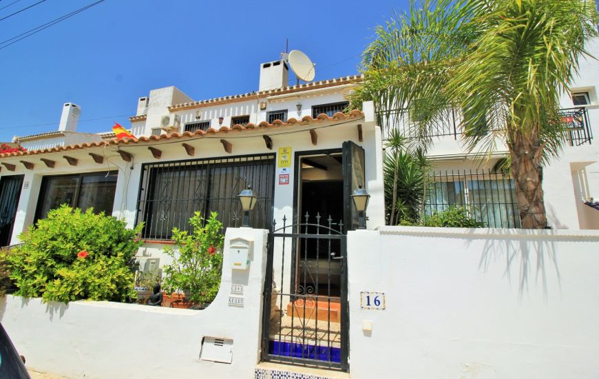 Sale - Townhouse - Villamartin