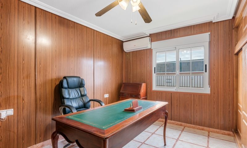 Sale - Villa - Torrevieja