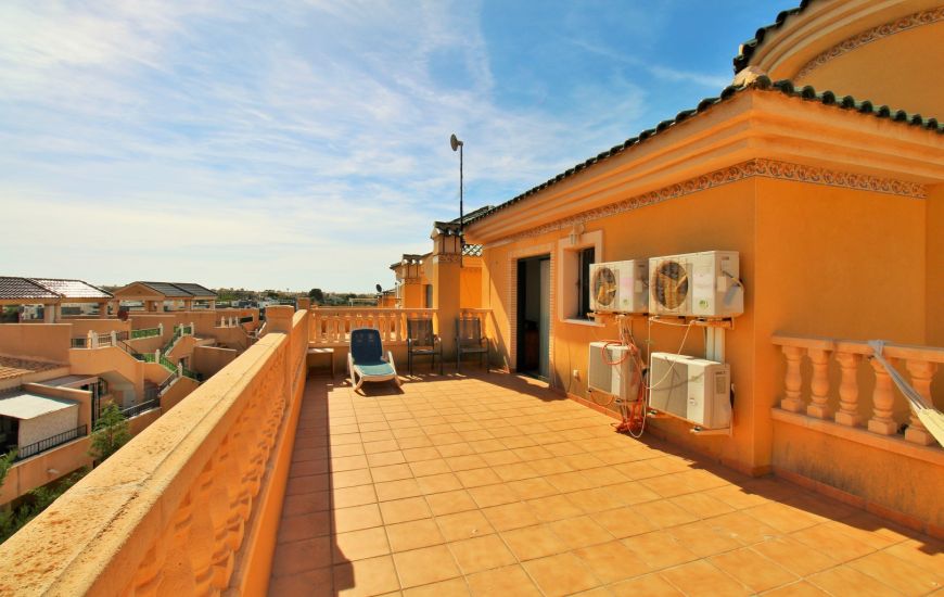 Sale - Villa - Villamartin