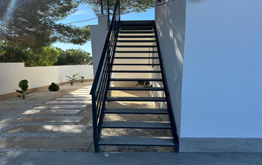 Sale - Villa - Rojales