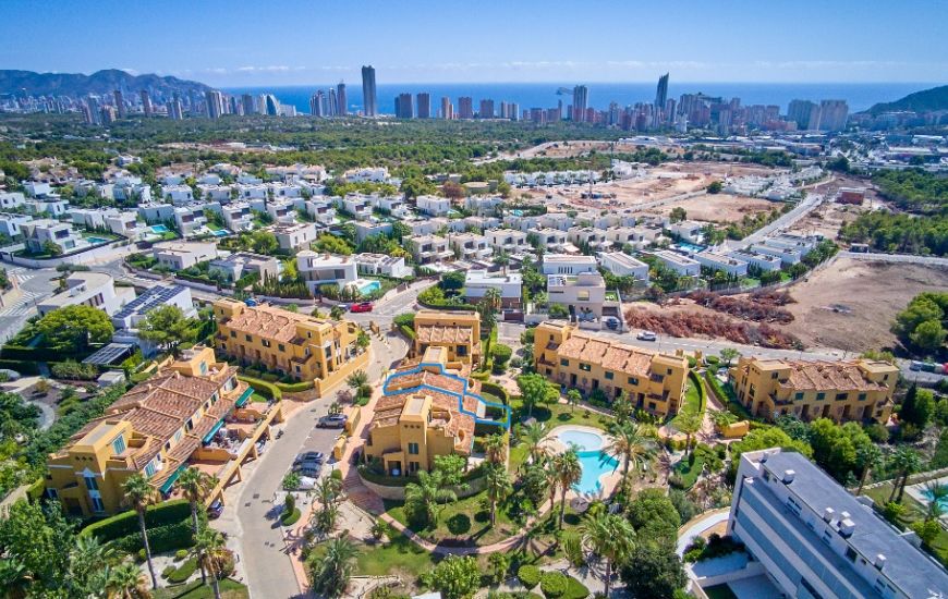 Sale - Adosado - Benidorm