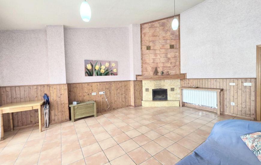 Sale - Rijtjeshuis - Monovar