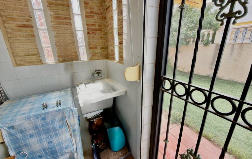 Sale - Villa - Guardamar del Segura