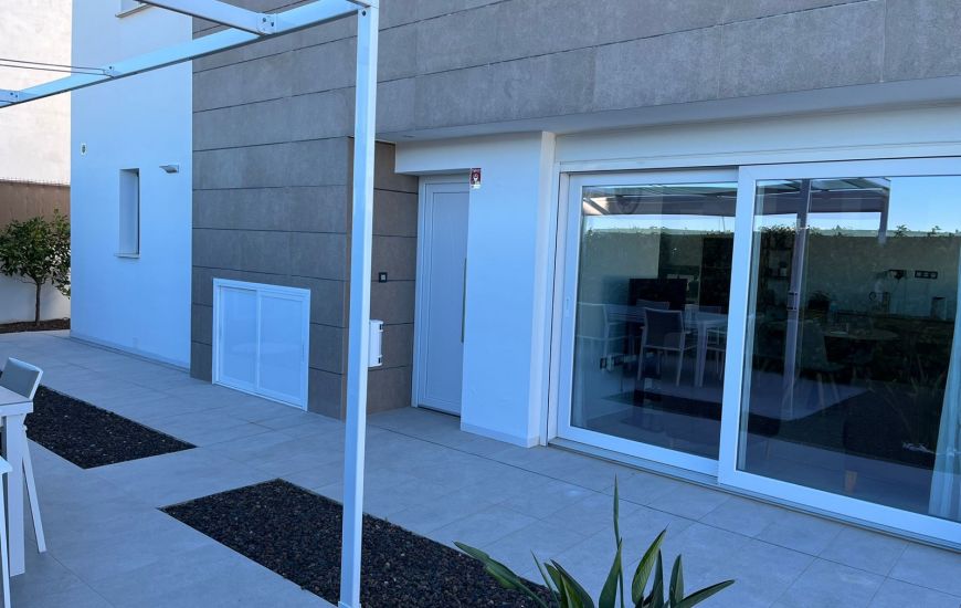 Sale - Villa - Guardamar del Segura