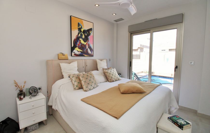 Venta - Villa - Villamartin