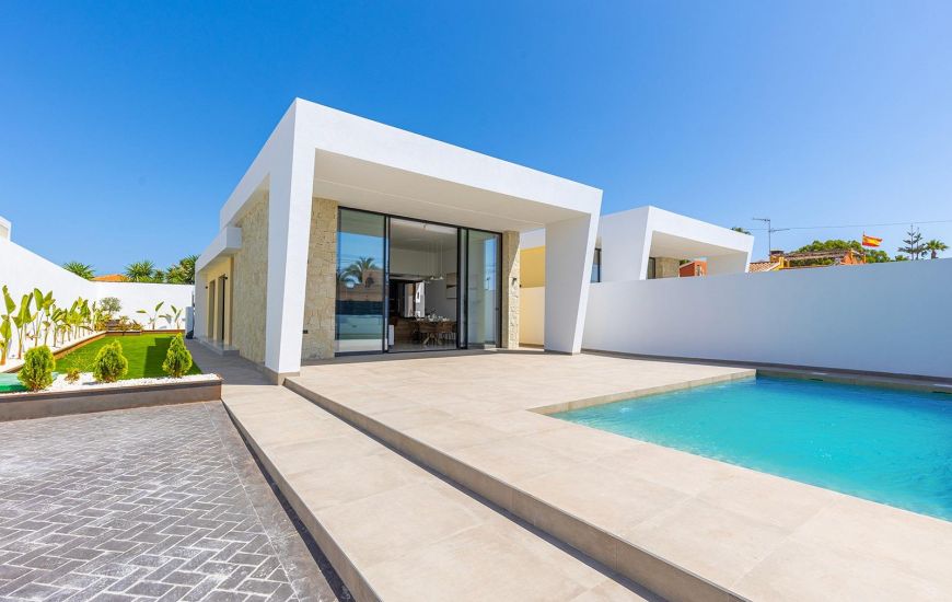 Venta - Villa - Torrevieja