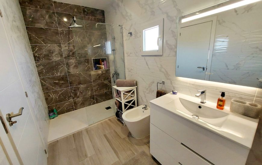 Sale - Villa - Rojales