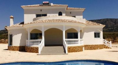 Villa - Sale - Pinós - Pinós