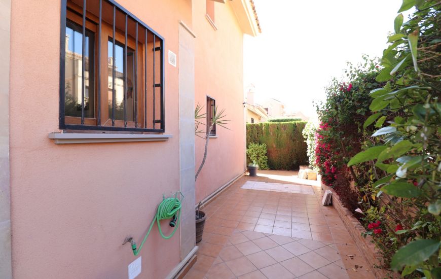 Sale - Villa - Algorfa