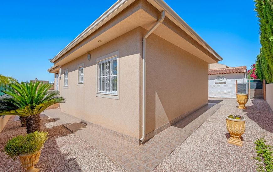 Sale - Villa - Rojales