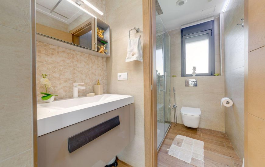 Sale - Villa - Torrevieja