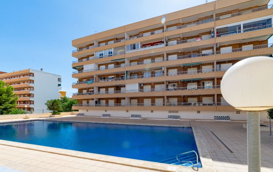 Sale - Apartments - Punta Prima