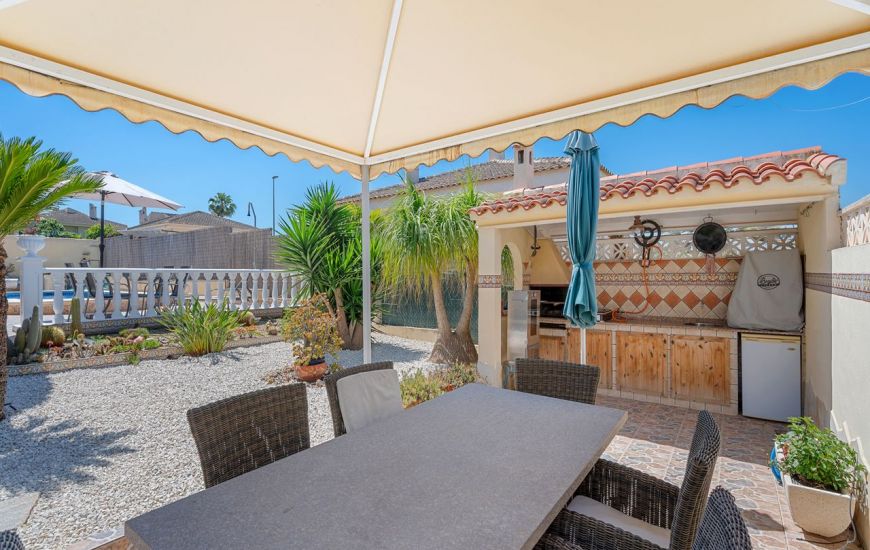 Sale - Villa - Benijófar - 