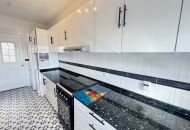 Sale - Villa - Villamartin