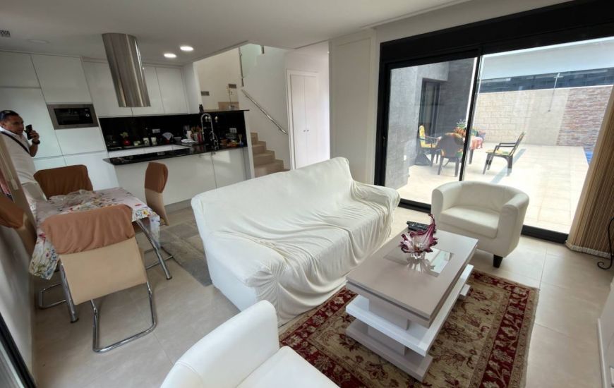 Sale - Villa - Benijófar - 