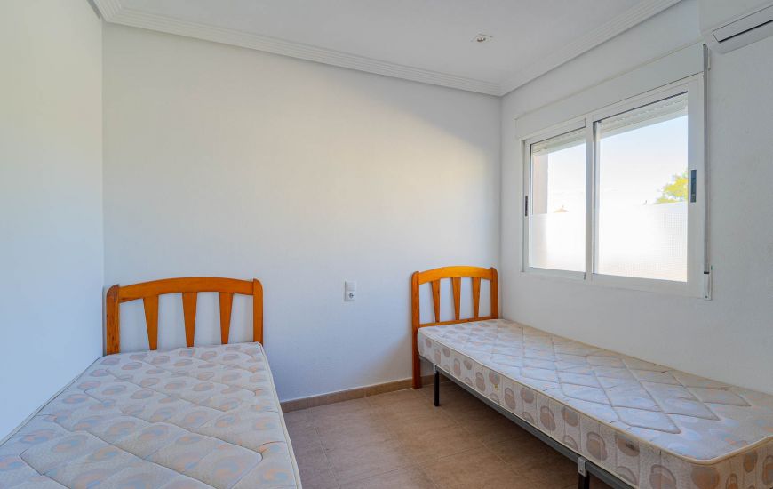 Sale - Adosado - Punta Prima