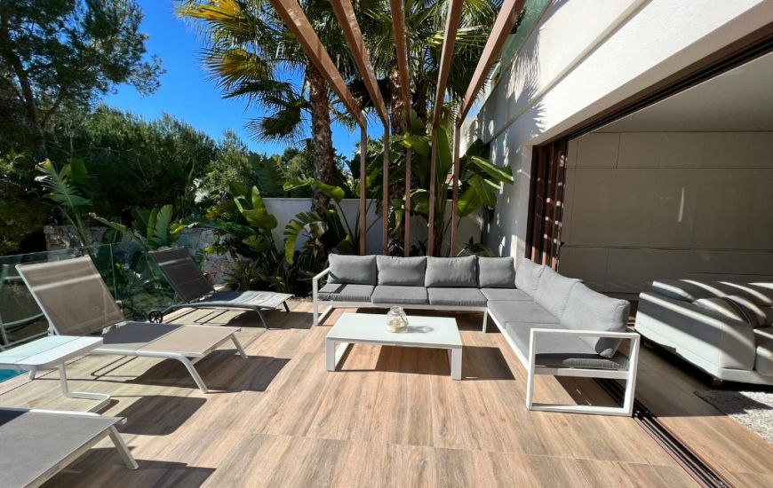 Venta - Villa - Las Colinas