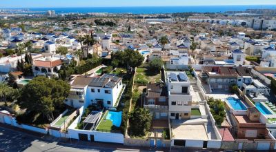 Villa - Sale - Torrevieja - 