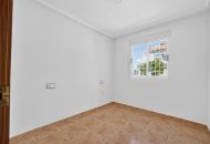 Venta - Ground Floor - Torrevieja